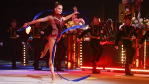 Почему сестры Аверины и Лала Крамаренко перестали быть главными звездами в шоу Винер? Кто их заменил
