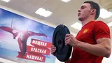 «Я просто офигел!» Власти США не пускают 17-летнего русского хоккеиста на чемпионат мира в Техас