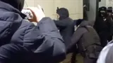 Появились видео задержаний болельщиков ЦСКА после матча РПЛ с «Зенитом»