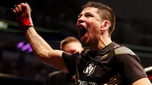 Малыш-убийца и Бог войны закатят новую сумасшедшую рубку в UFC. Прогноз на Дейвесон Фигередо — Брэндон Морено 4