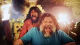 Школьники разносят кинотеатры во время просмотра фильма Minecraft: «Это похоже на какой-то дикий культ»