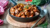 Готовлю говядину только по этому рецепту: мясо распадается на волокна и тает во рту — семья просит добавки