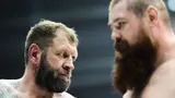 Емельяненко проиграл блогеру, Дацик почти вырубил кулачного бойца. Как это было